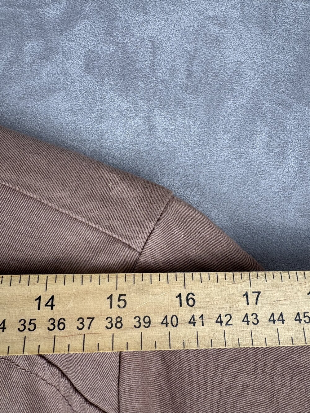 Torrid Button-Front Ruffle Hem Cardigan 1X - Picture 6 of 13
